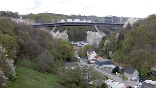 Marode Rahmedetalbrücke an der A45 erfolgreich gesprengt [upl. by Ecinue]