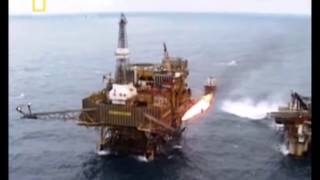 Explosion in the North Sea Piper Alpha Disaster [upl. by Wendelin]