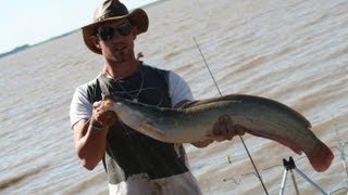 Vaal Dam Bank Angling  Catching Carp amp Barbel In Tough Conditions [upl. by Sancho]