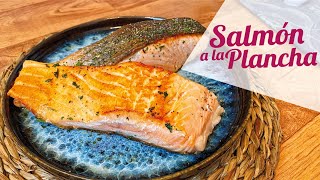 SALMON A LA PLANCHA con ajo y perejil 🐟 Receta fácil y rápida [upl. by Akinat447]