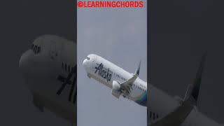 🔴 Plane Spotting LAX ALASKA TAKEOFF AIRBUS A317 emma [upl. by Llerret]