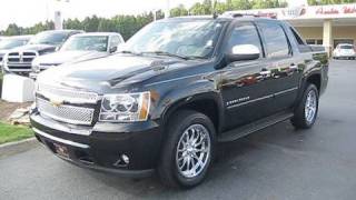 2007 Chevrolet Avalanche LTZ Start Up Engine and In Depth Tour [upl. by Irakuy]