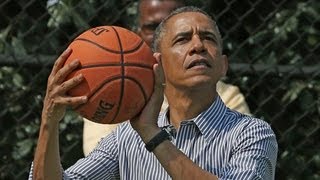 Barack Obamas basketball fail [upl. by Archy]