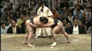 Hakuho vs Harumafuji [upl. by Niltiak]