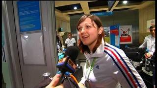 Championnat du monde de handball féminin  retour des Bleues en France [upl. by Schapira567]